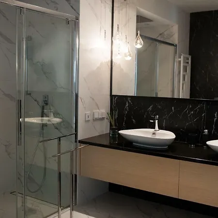 Vantage Point Sky Tower Wrocław