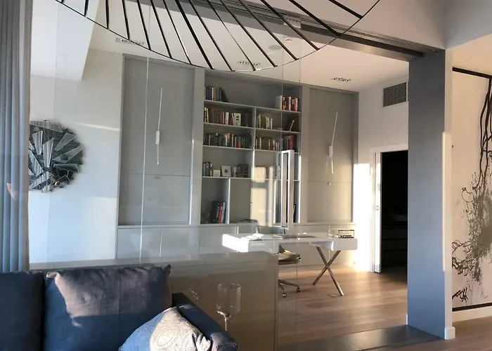 Vantage Point Sky Tower *